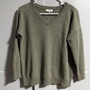 Grana Women V-Neck Long Sleeve 100% Mongolian Cashmere Sweater Green Small